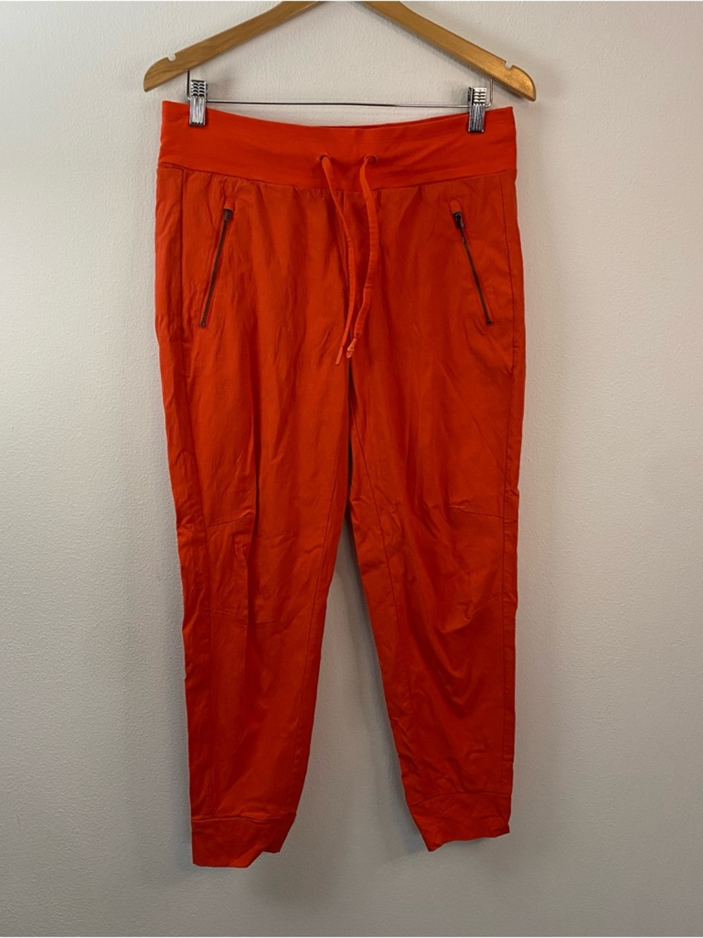 Athleta Trekki North Orange Jogger Womens Size 8 - Picture 1 of 10